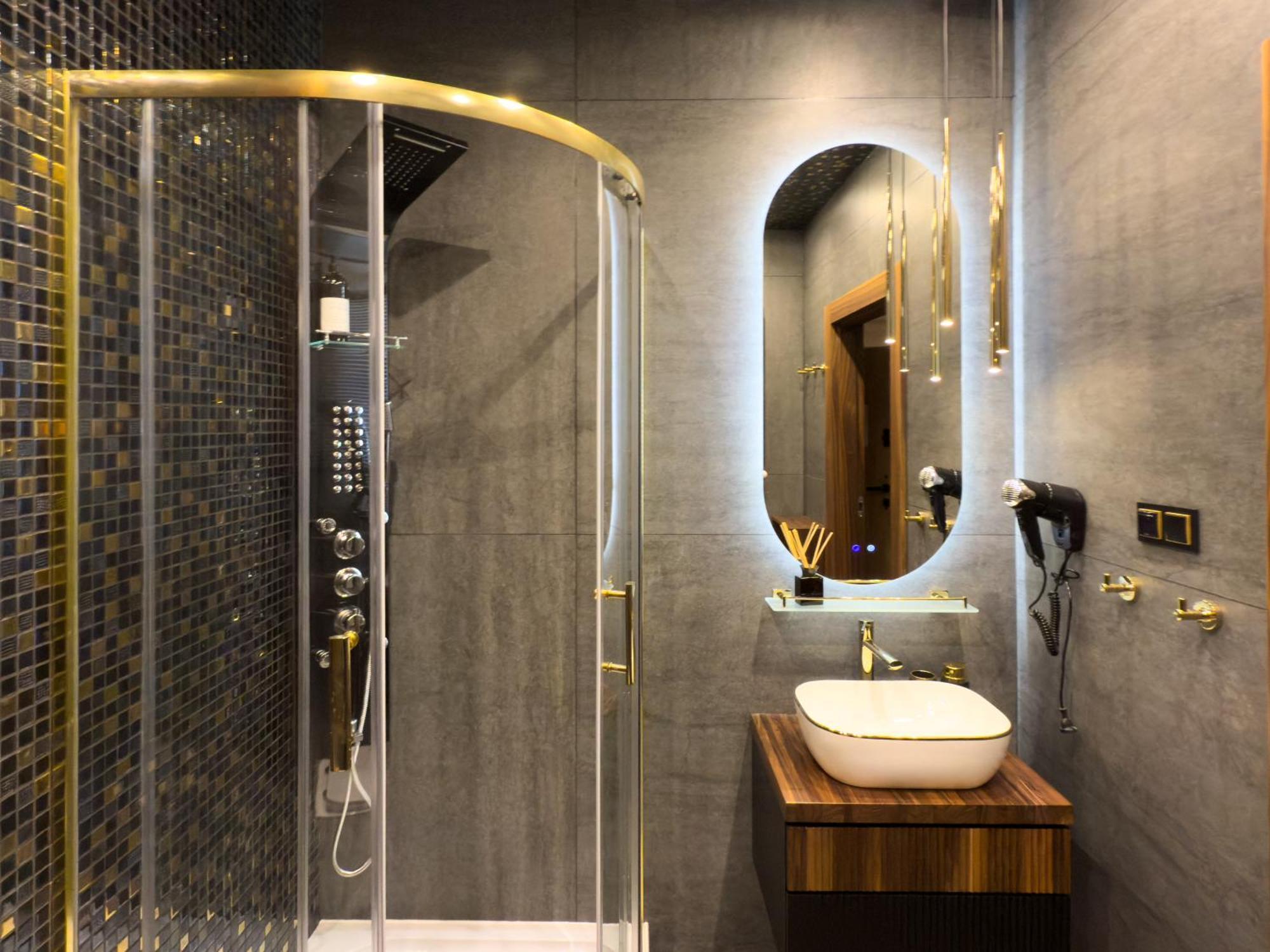 Urban Golden Royal, Jacuzzi By The Window, Chilled Prosecco, Ps5, Free Garage, No Deposit Apartment Kattowitz